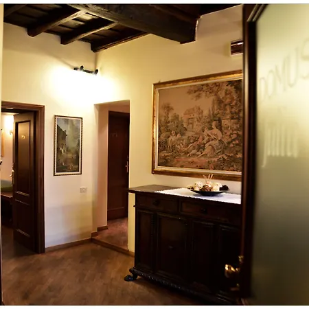 Гостевой дом Domus Julia Trevi - Spagna Рим