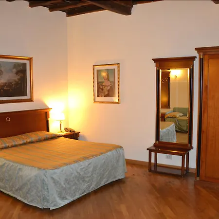 Domus Julia Trevi - Spagna 4* Roma