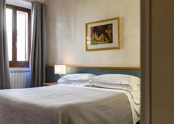 Domus Julia Trevi - Spagna Vendégház