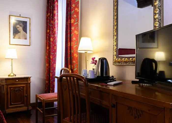 Vendégház Domus Julia Trevi - Spagna Róma