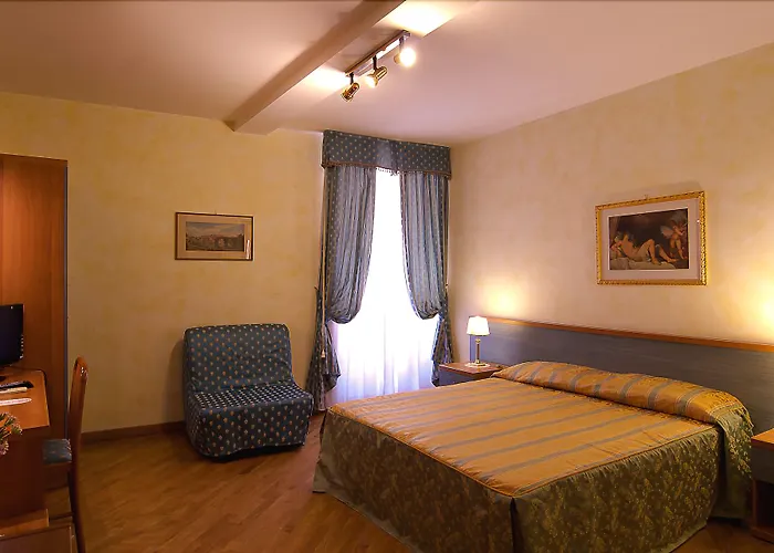 Vendégház Domus Julia Trevi - Spagna Róma