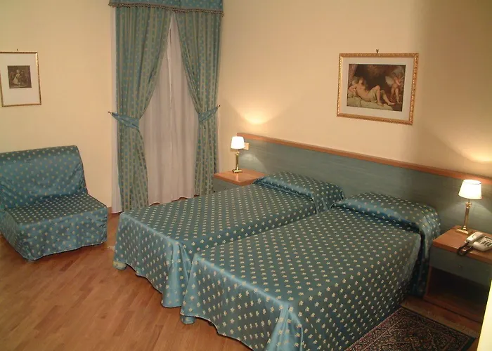 Domus Julia Trevi - Spagna