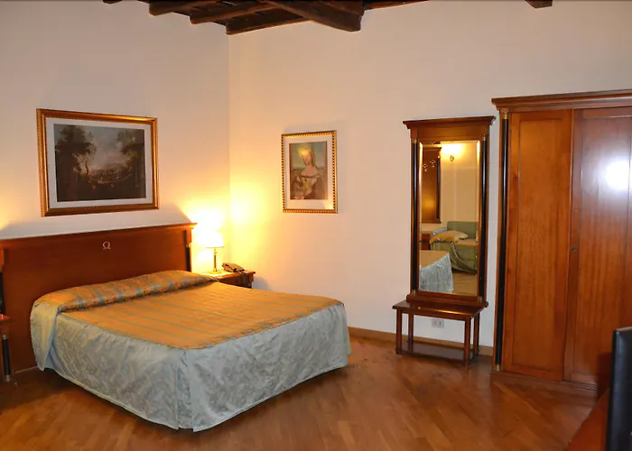 Domus Julia Trevi - Spagna 4* Róma