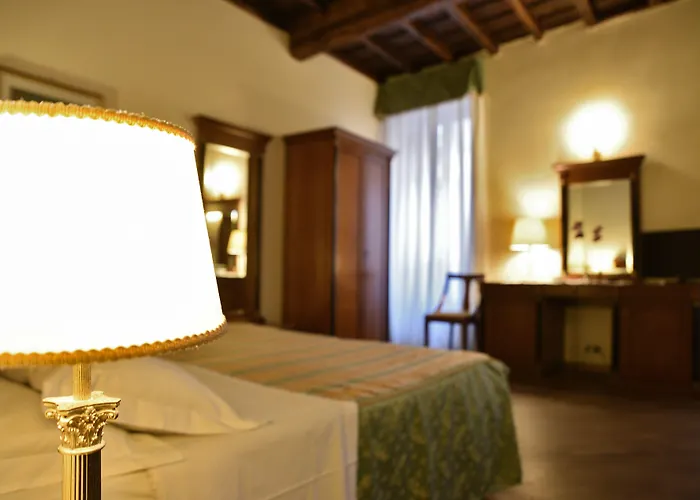 Domus Julia Trevi - Spagna 4* Róma