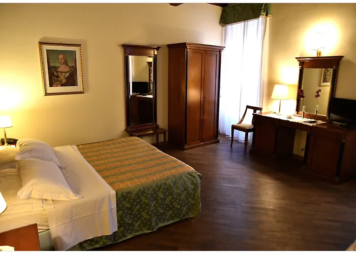 Domus Julia Trevi - Spagna