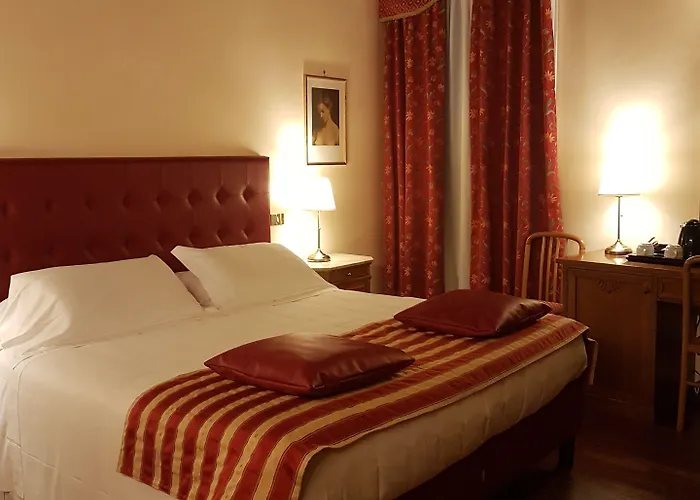 Domus Julia Trevi - Spagna 4* Róma