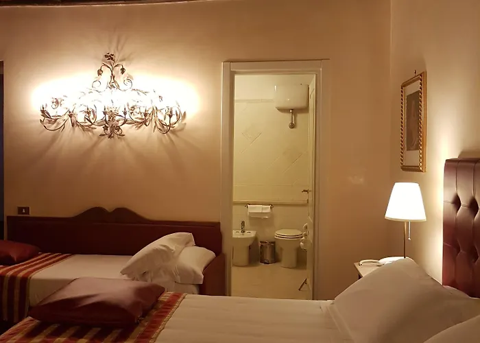 Domus Julia Trevi - Spagna Vendégház 4*