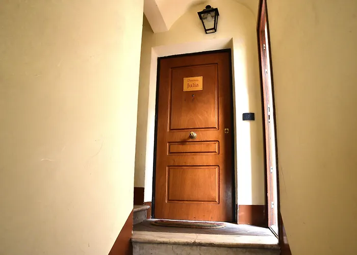 Domus Julia Trevi - Spagna 4* Róma