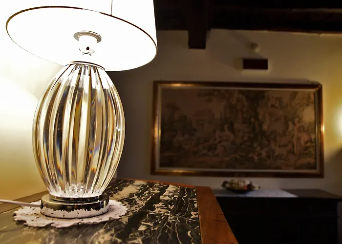 Domus Julia Trevi - Spagna Vendégház