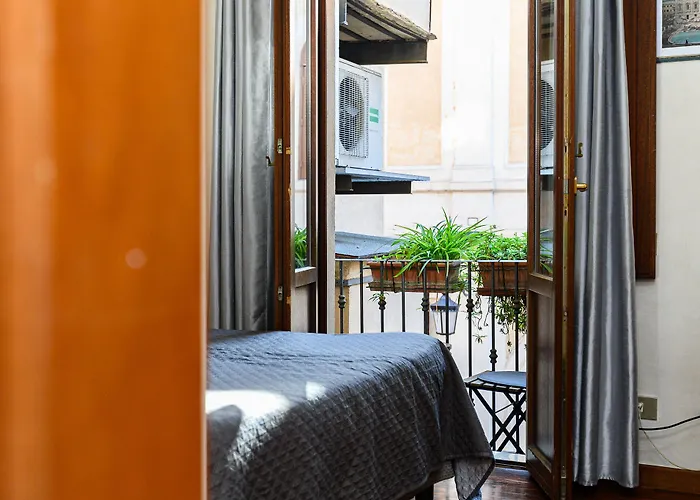 Domus Julia Trevi - Spagna Vendégház Róma