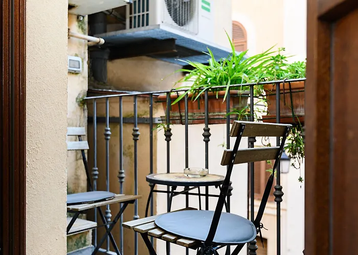 Domus Julia Trevi - Spagna 4*