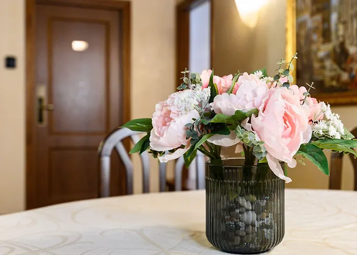 Domus Julia Trevi - Spagna Vendégház